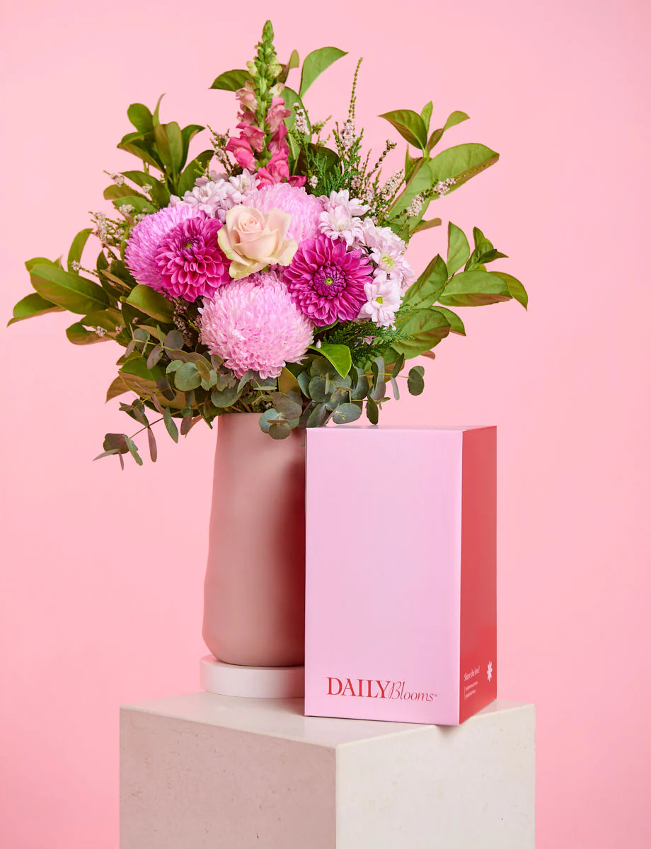 Extra Large Colour + a vase! - Image 3